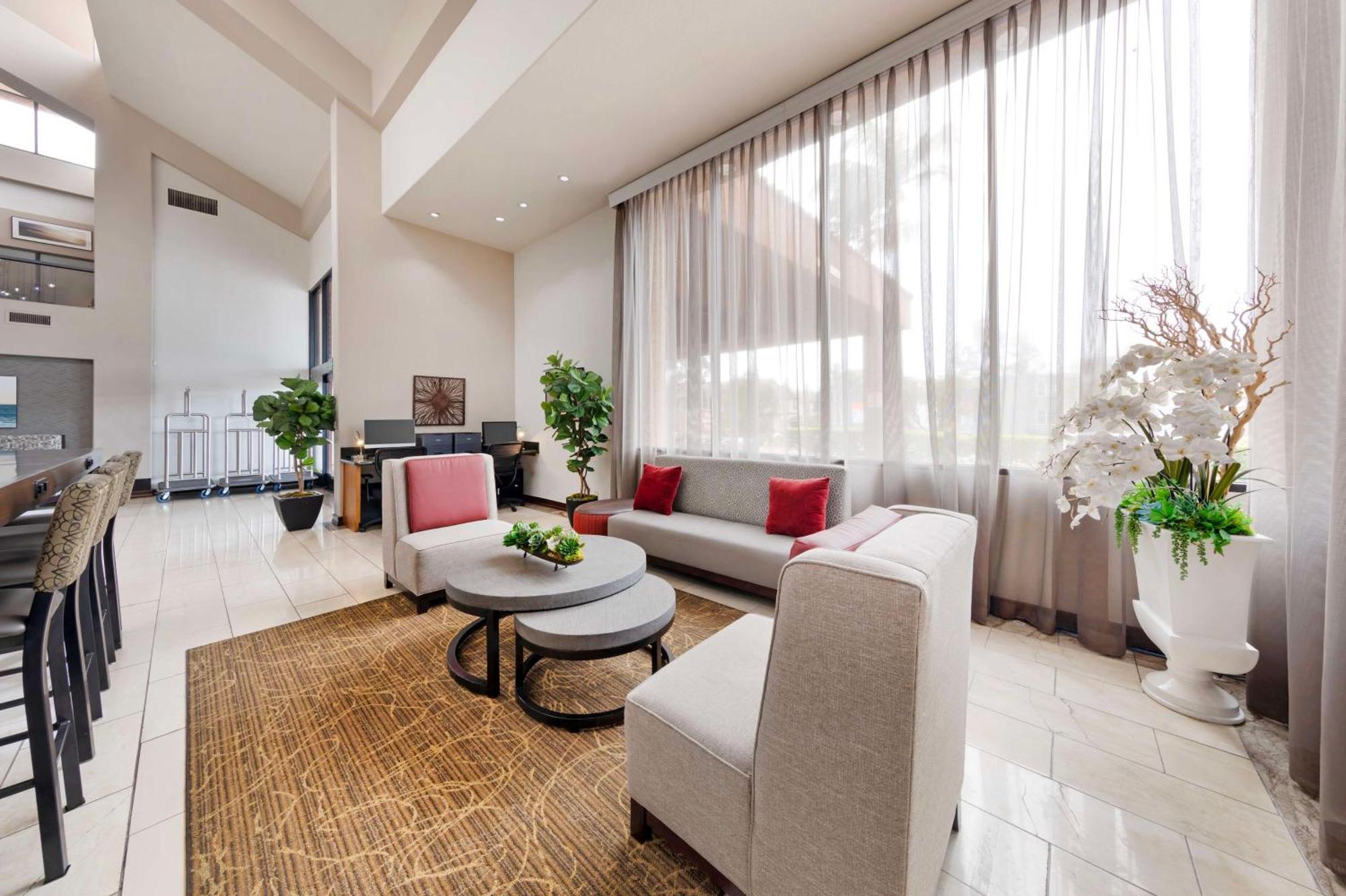 Best Western Plus Redondo Beach Inn Екстериор снимка