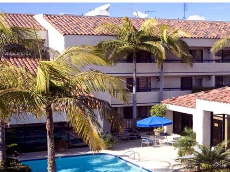 Best Western Plus Redondo Beach Inn Екстериор снимка